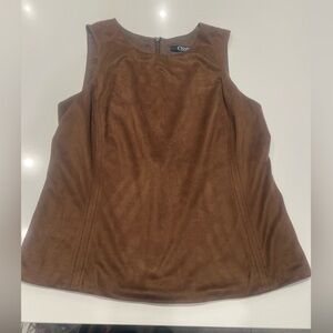 Suede CHAPS by RL sleeveless Top